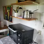 Astrup Vig Og Sauna דירה רוסלב