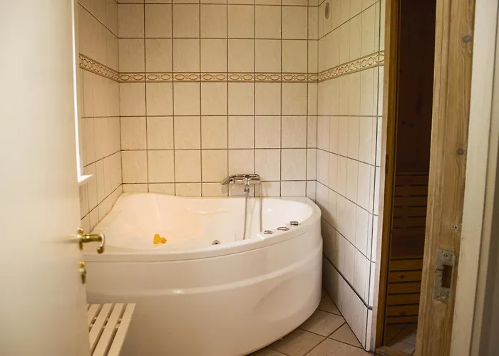 Astrup Vig Og Sauna Apartament *